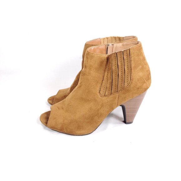 etc! Women's Size 10 Peep Toe Ankle Booties Brown Faux Suede - Picture 3 of 7